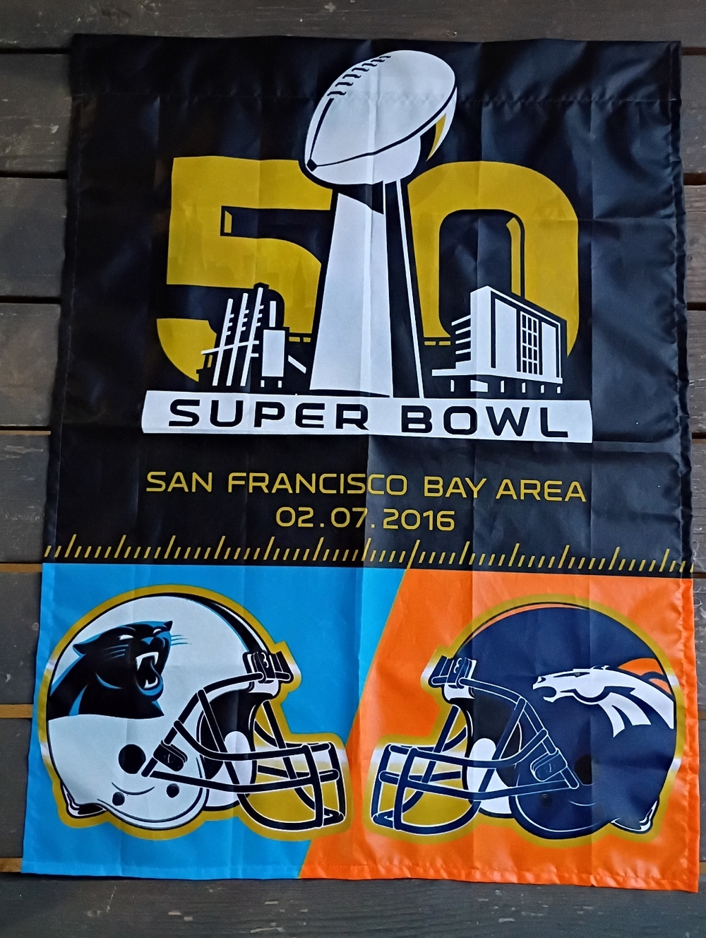 Super Bowl 50 Carolina Panthers vs Denver Broncos San Francisco 02.07.2016 Flag